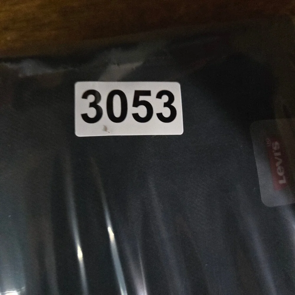 Levi's 501 Original Jeans Mens 38x30 Black Straight Leg Denim Button Fly NWT